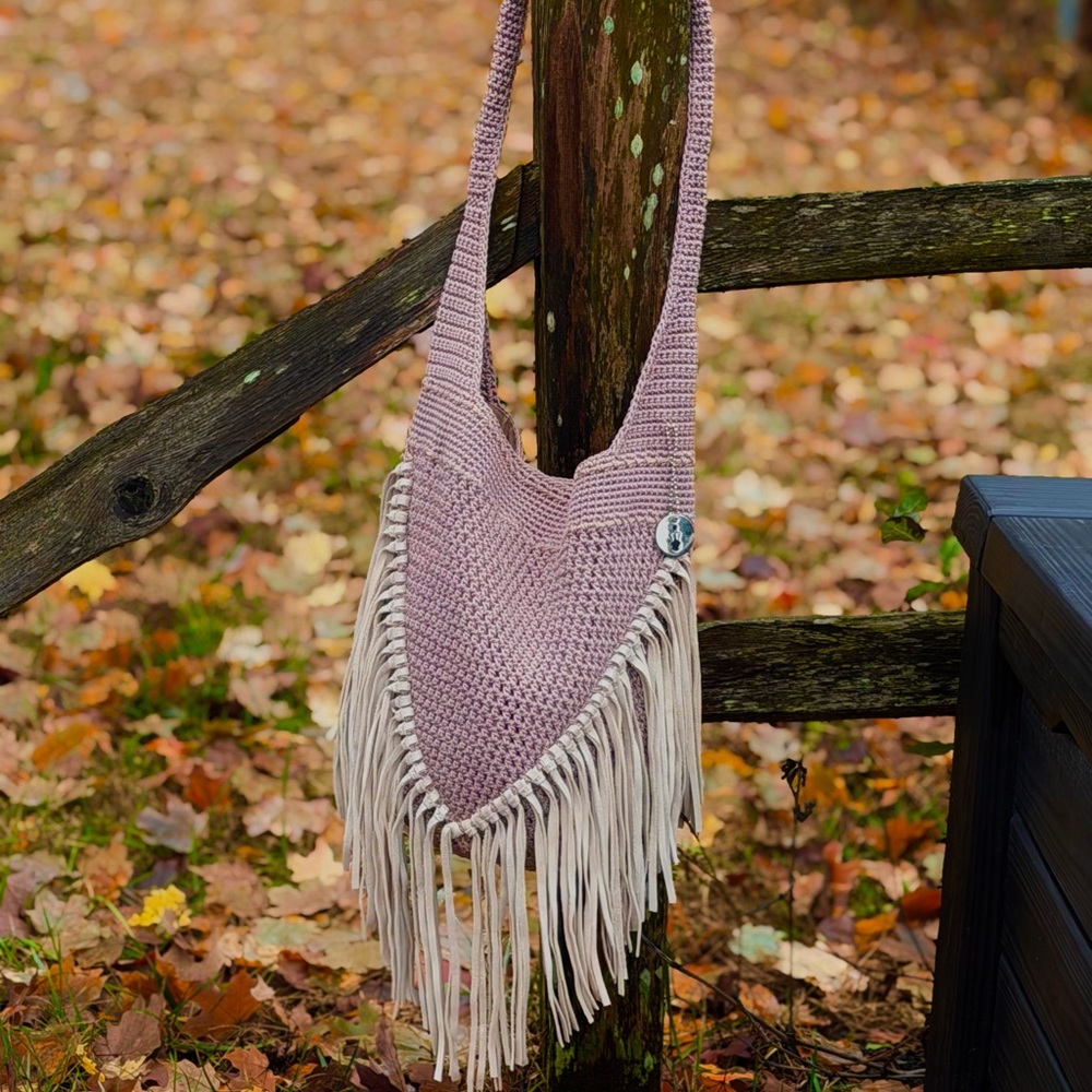 The Sak Back to Bali LTD hobo fringe bag